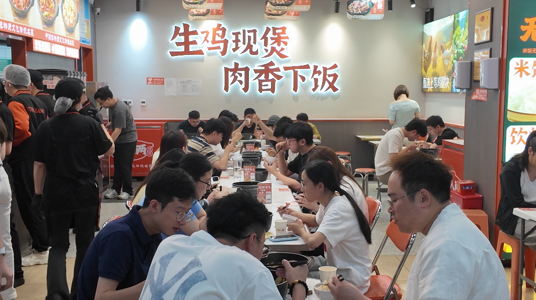 渝八两鸡公煲店年利润多少 渝八两鸡公煲店年利润多少